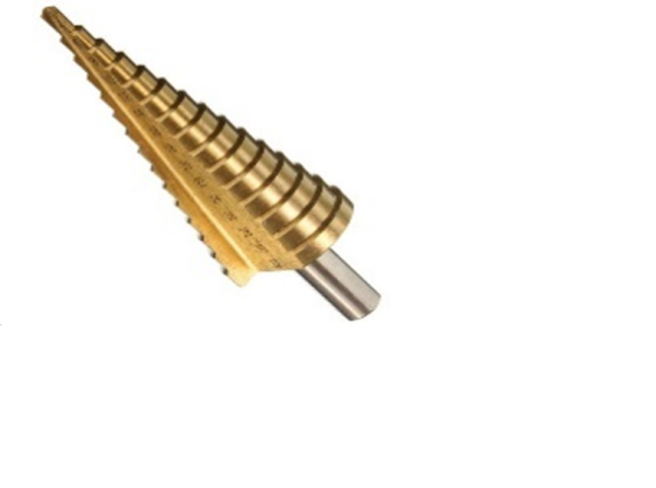 Сверло ступенчатое 4-32 mm, круглый хвостовик, высота ступени - 6mm, сталь Р6М5 LT 108-432